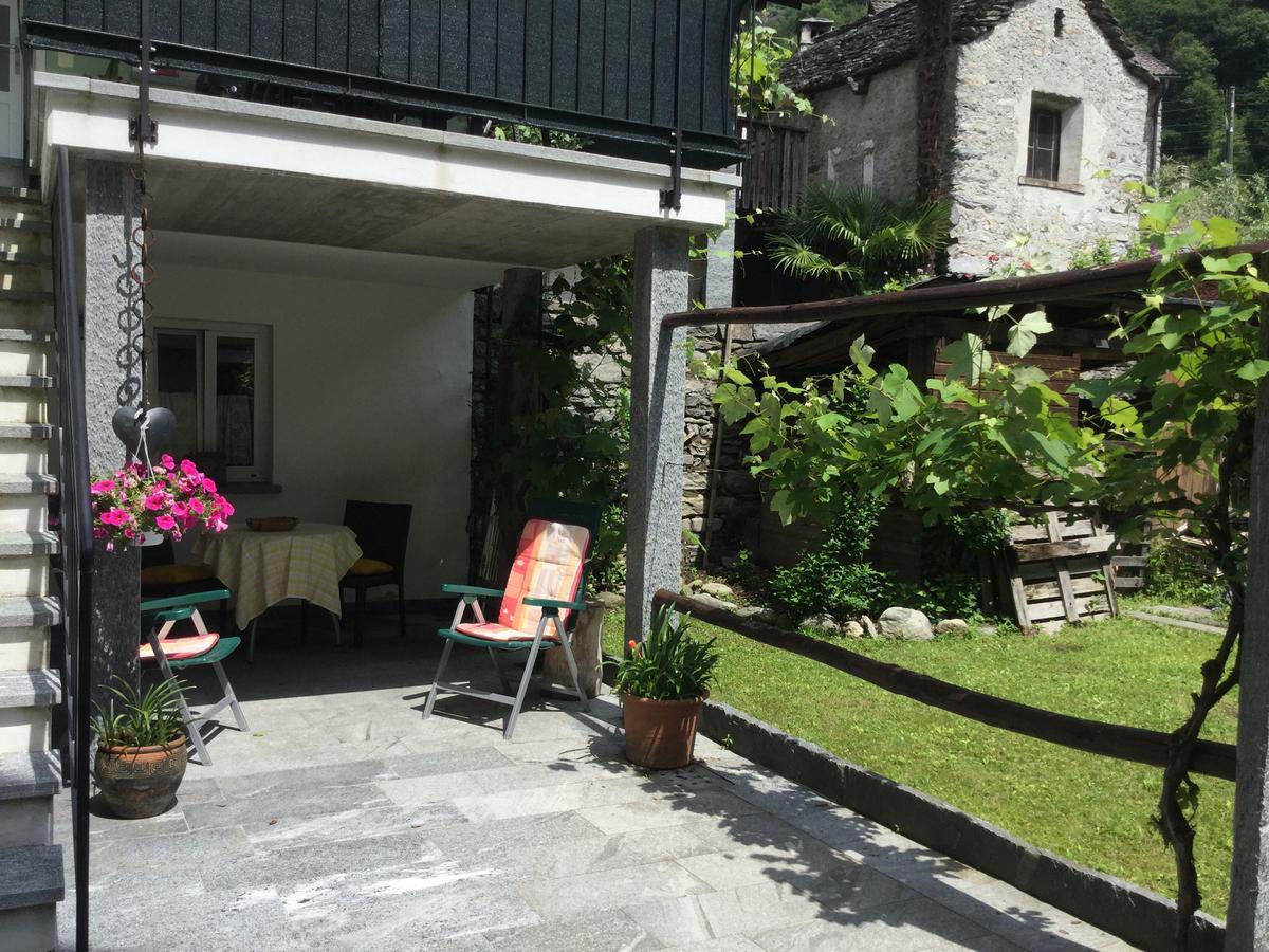 Ca Evelina Hotel Maggia Exterior foto
